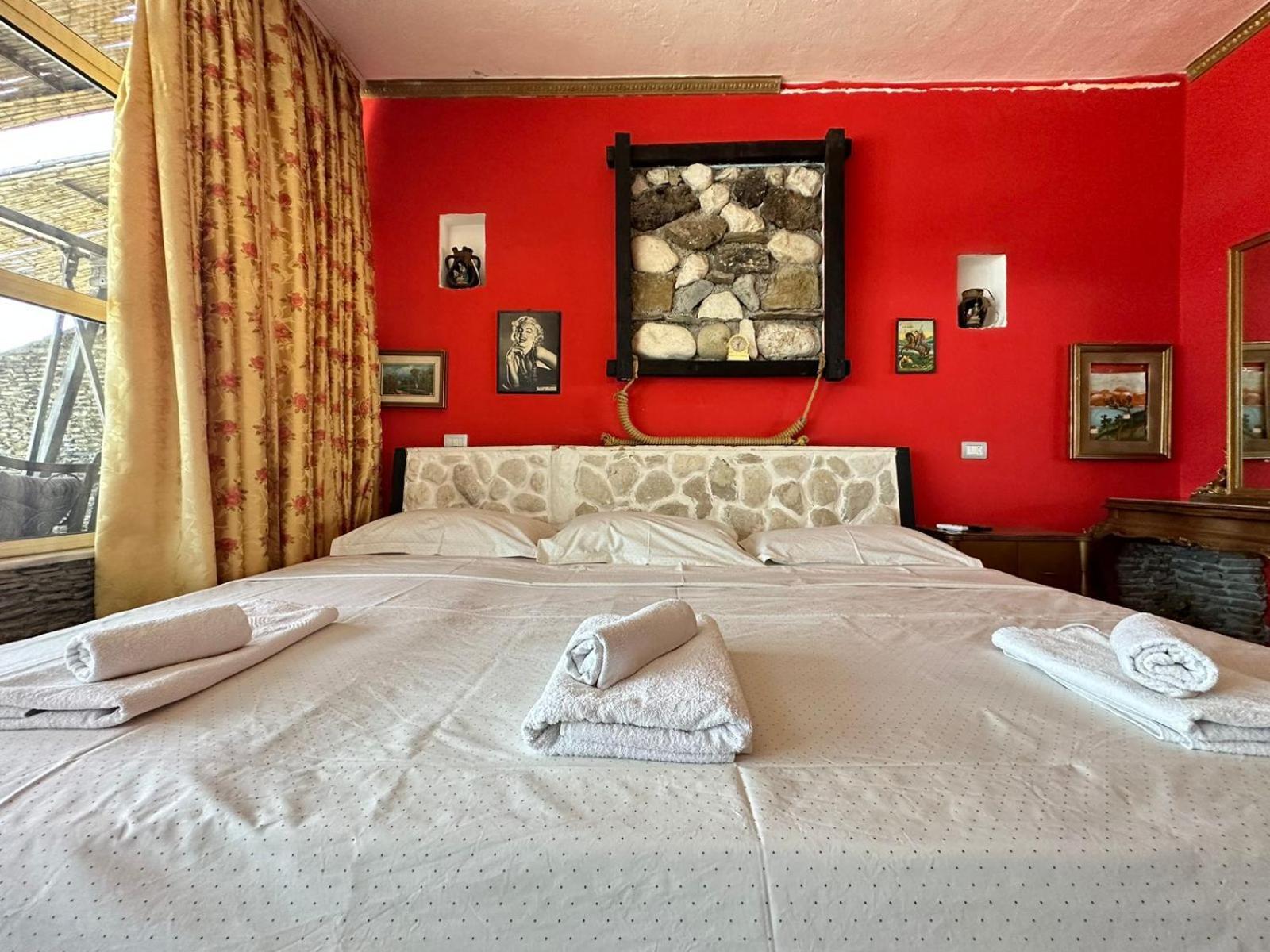Hotel Vila "Oda E Miqve" Vlorë Εξωτερικό φωτογραφία